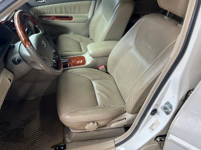 TOYOTA豐田 CAMRY  第9張相片