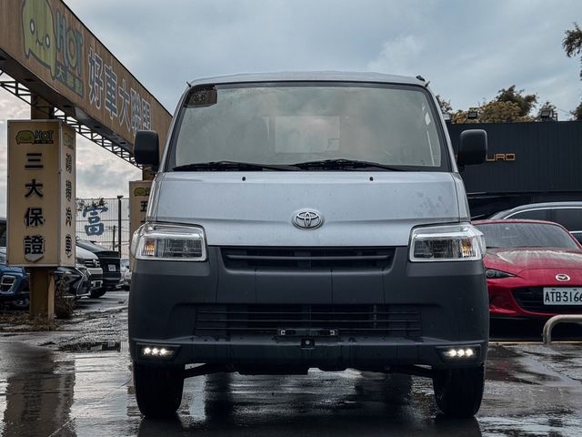 TOYOTA豐田 TOWN ACE  第3張相片