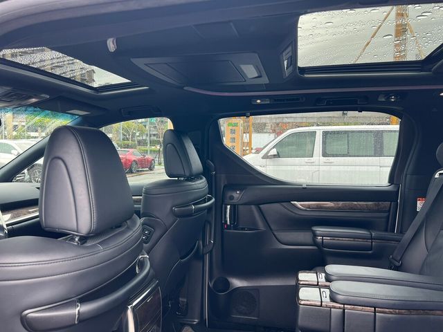 TOYOTA豐田 ALPHARD  第25張相片