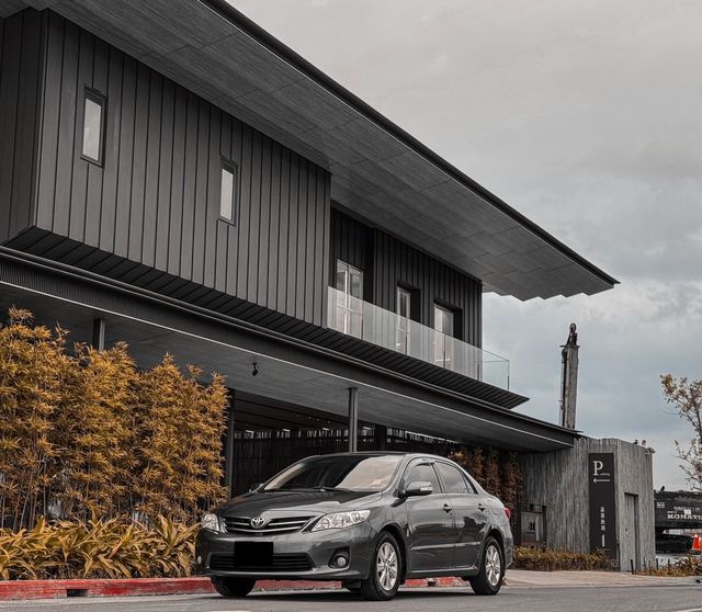 TOYOTA豐田 ALTIS  第1張相片