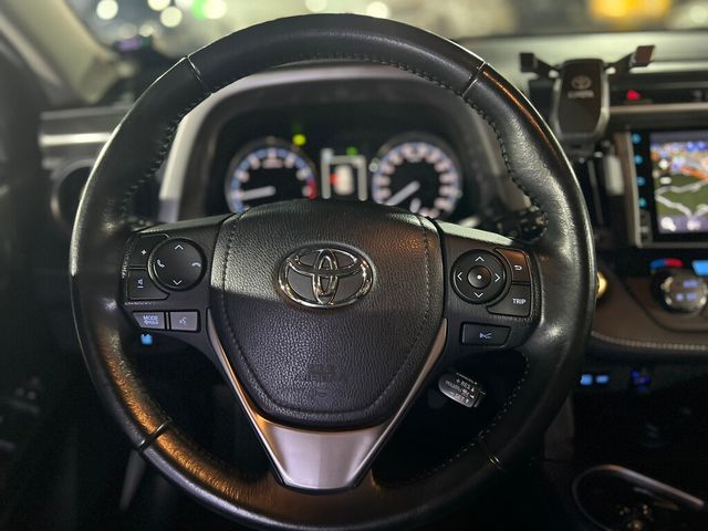 TOYOTA豐田 RAV4  第13張相片