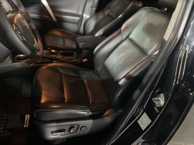 TOYOTA豐田 RAV4  第11張相片