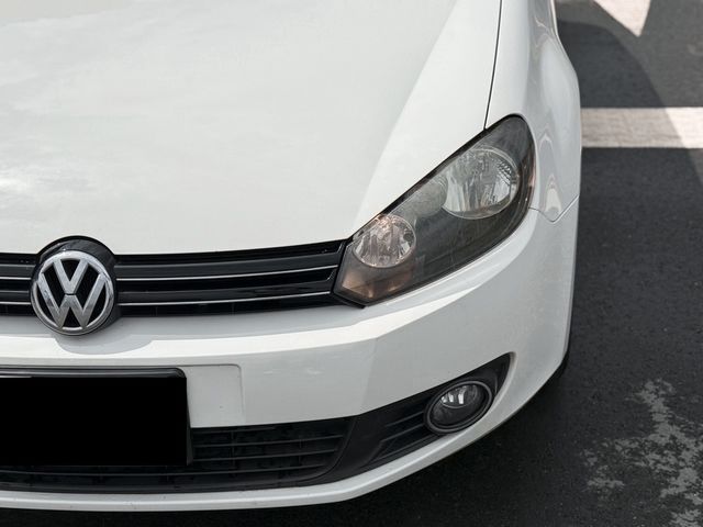 VOLKSWAGEN福斯 GOLF  第3張相片