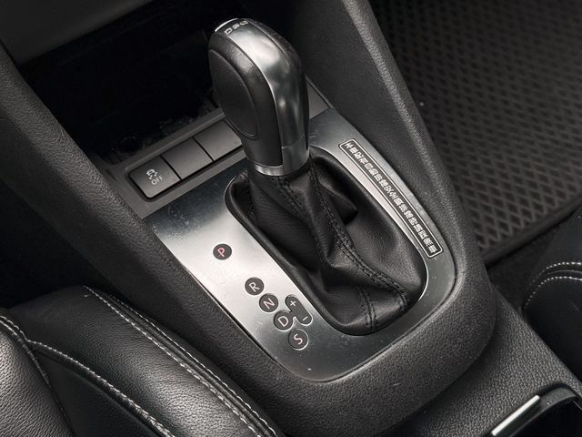 VOLKSWAGEN福斯 GOLF  第11張相片