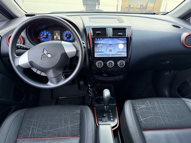 MITSUBISHI三菱 COLT PLUS  第5張相片