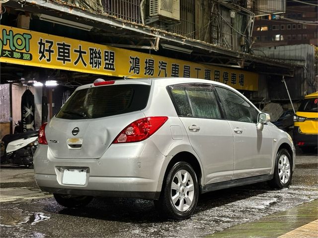 NISSAN日產 TIIDA  第3張相片