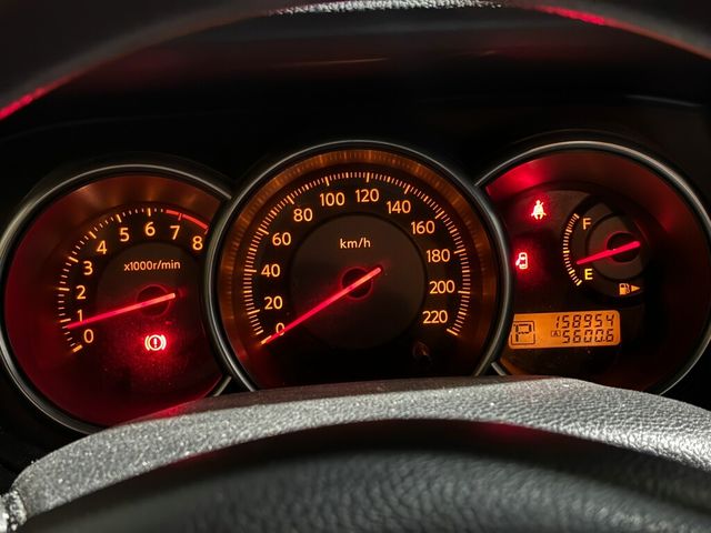 NISSAN日產 TIIDA  第10張相片