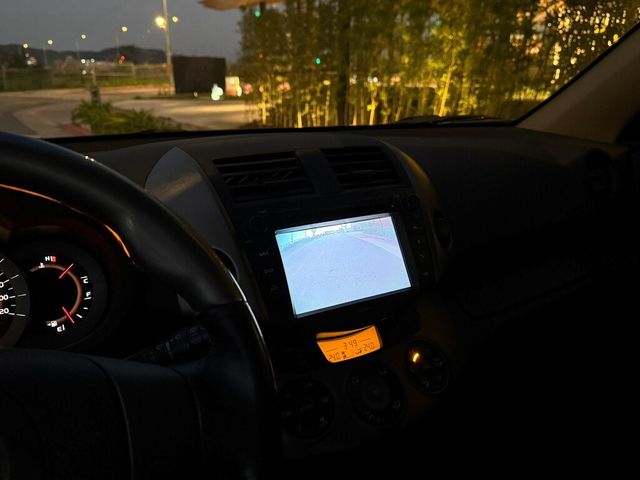 TOYOTA豐田 RAV4  第7張相片