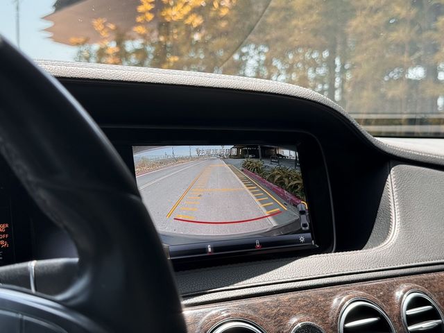 M-BENZ賓士 S350D  第9張相片