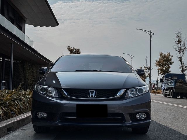 HONDA本田 CIVIC  第2張相片