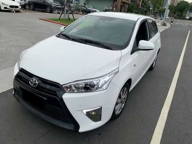 TOYOTA豐田 YARIS  第1張相片