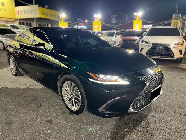 LEXUS凌志 ES300H  第2張相片