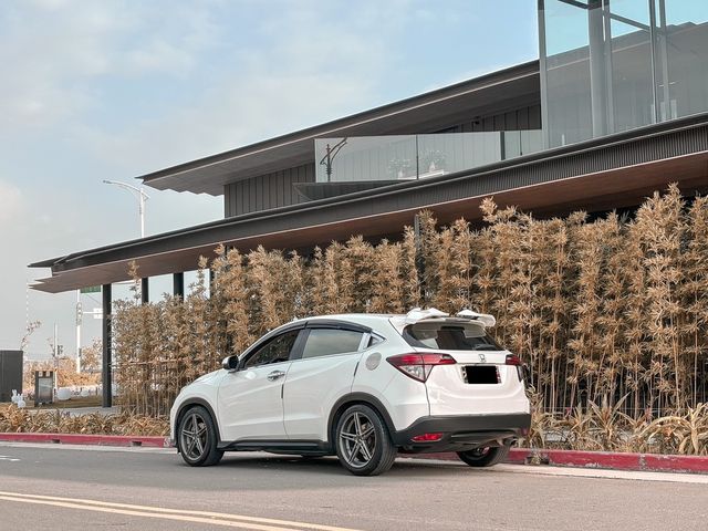 HONDA本田 HR-V  第8張相片