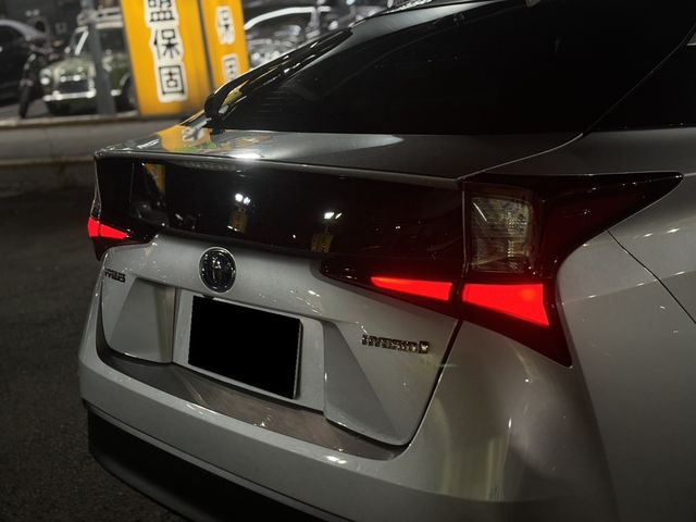 TOYOTA豐田 PRIUS  第3張相片