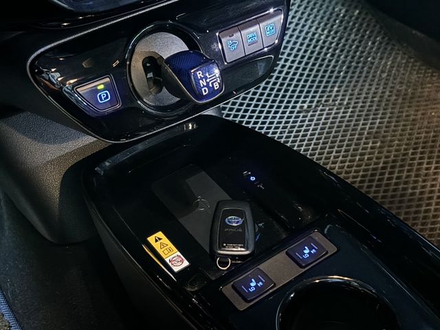 TOYOTA豐田 PRIUS  第5張相片