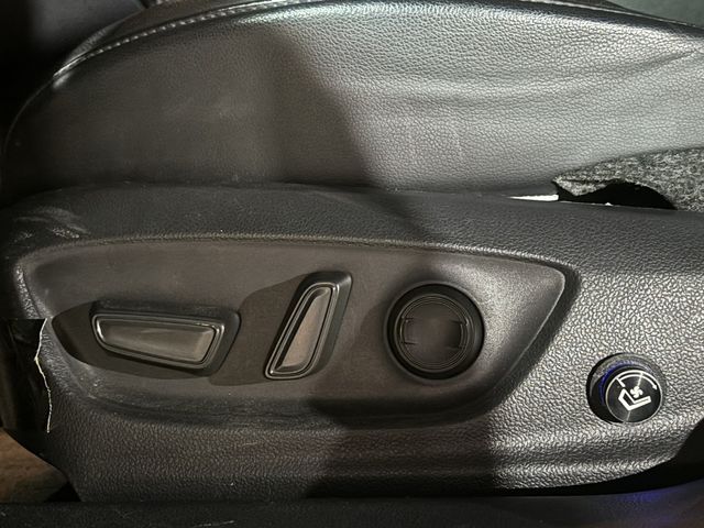 TOYOTA豐田 PRIUS  第8張相片