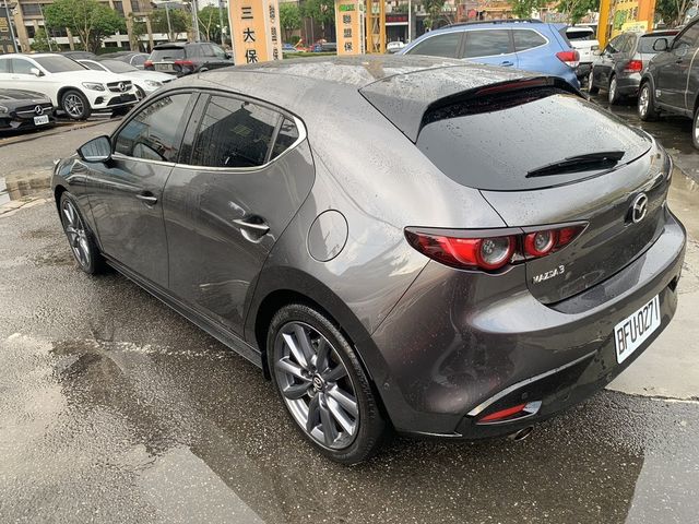 MAZDA馬自達 MAZDA 3  第2張相片