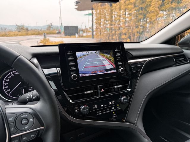 TOYOTA豐田 CAMRY  第8張相片