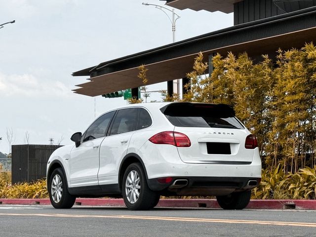 PORSCHE保時捷 CAYENNE  第3張相片
