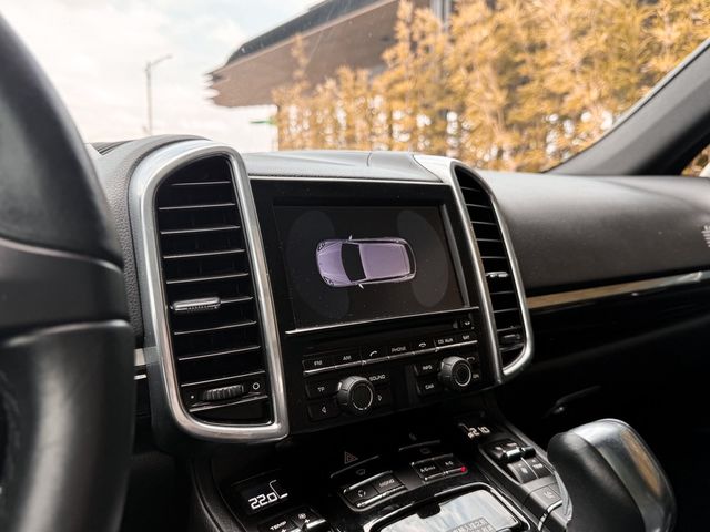 PORSCHE保時捷 CAYENNE  第8張相片