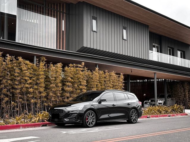 FORD福特 FOCUS ST WAGON  第1張相片