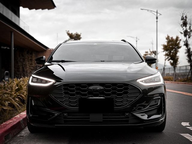 FORD福特 FOCUS ST WAGON  第4張相片