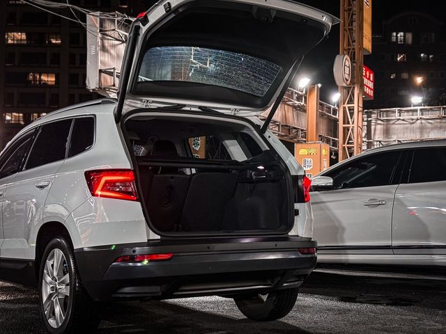 SKODA司科達 KAROQ  第4張相片
