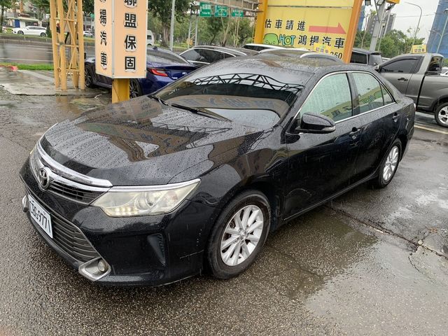 TOYOTA豐田 CAMRY  第2張相片