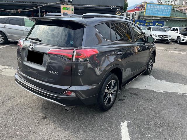 TOYOTA豐田 RAV4  第4張相片