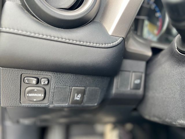 TOYOTA豐田 RAV4  第6張相片