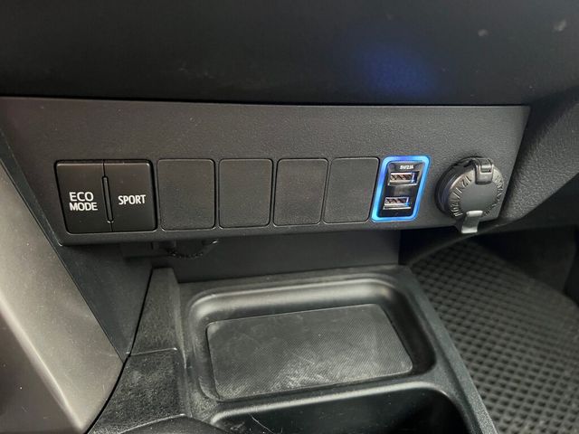 TOYOTA豐田 RAV4  第12張相片