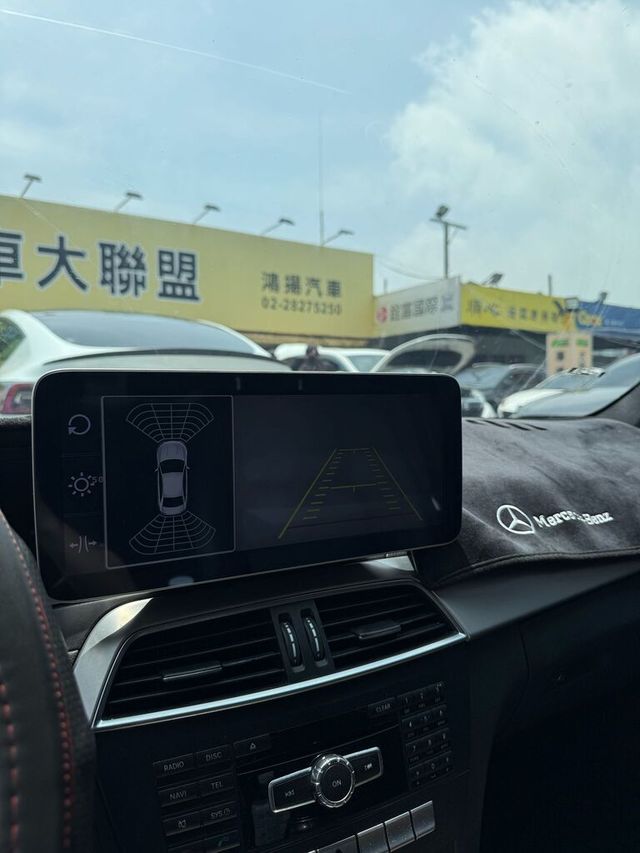 M-BENZ賓士 C250  第6張相片