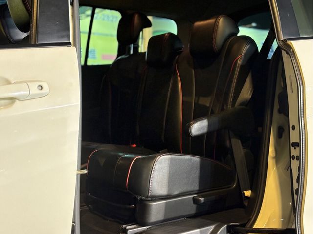 MAZDA馬自達 MAZDA 5  第7張相片