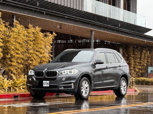BMW寶馬 X5 XDRIVE30D  第1張相片