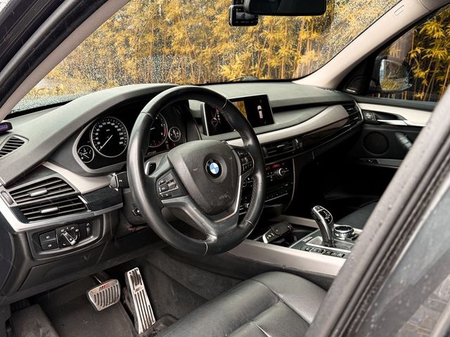 BMW寶馬 X5 XDRIVE30D  第5張相片