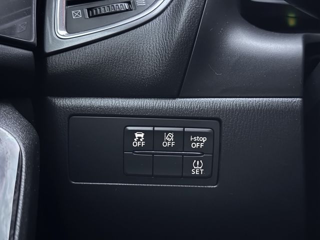 MAZDA馬自達 MAZDA 3  第6張相片