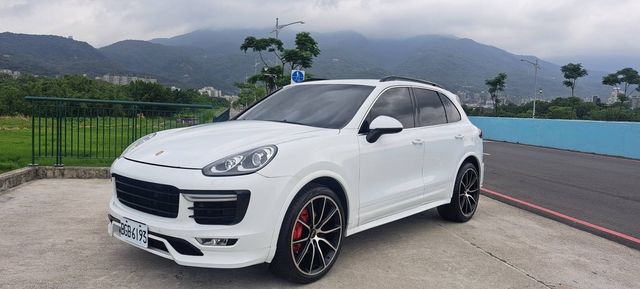 PORSCHE保時捷 CAYENNE  第1張相片