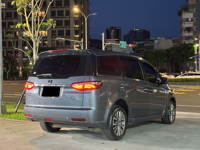 LUXGEN納智捷 7 MPV  第3張相片