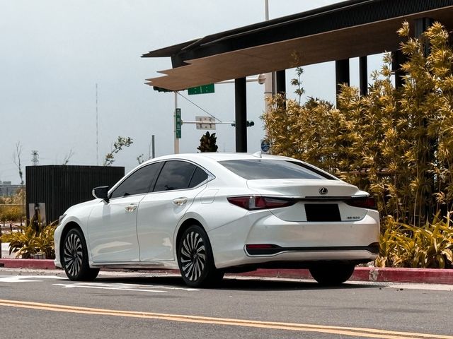 LEXUS凌志 ES200  第4張相片