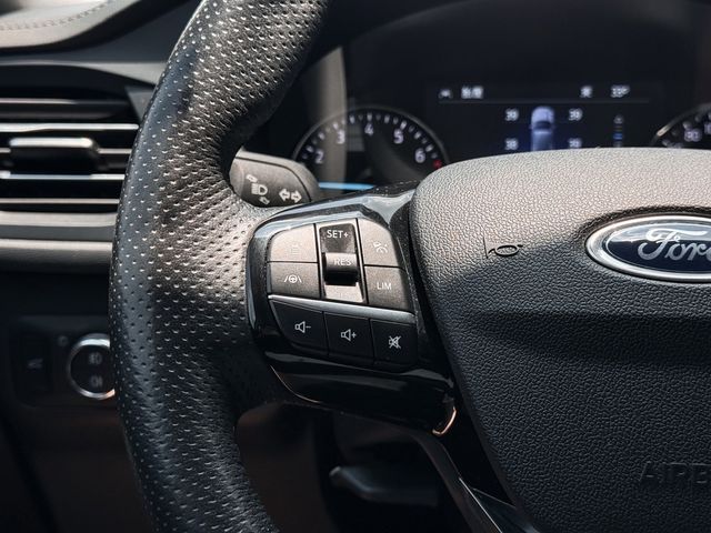 FORD福特 KUGA  第9張相片