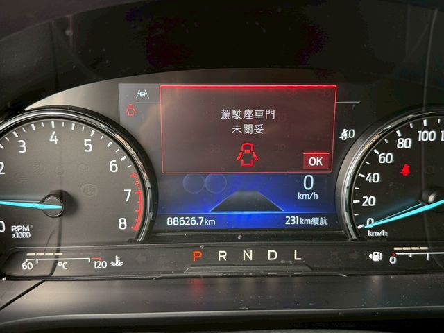 FORD福特 KUGA  第12張相片