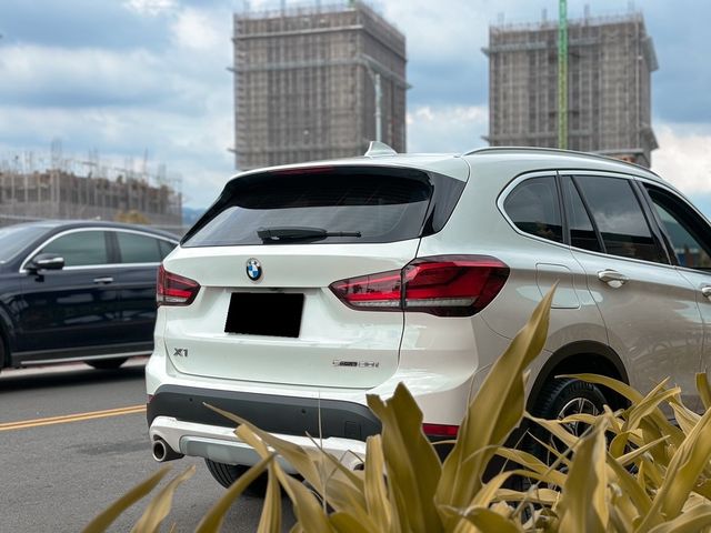 BMW寶馬 X1  第3張相片