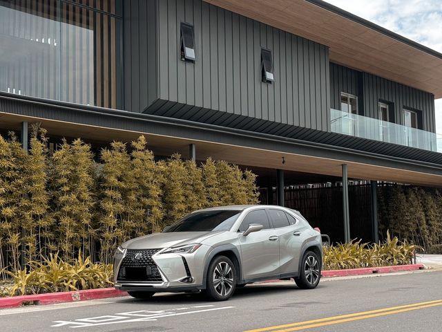 LEXUS凌志 UX200  第1張相片