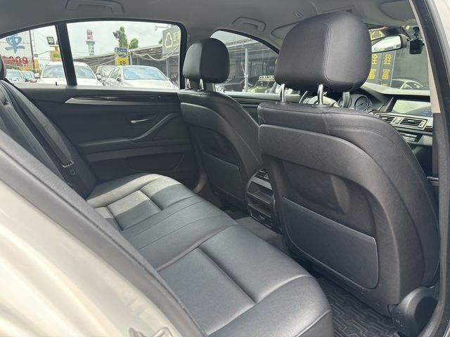 BMW寶馬 520D  第7張相片