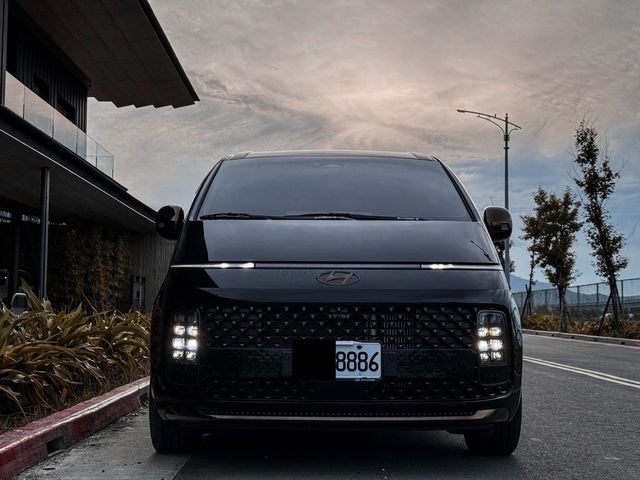 HYUNDAI現代 STARIA  第2張相片
