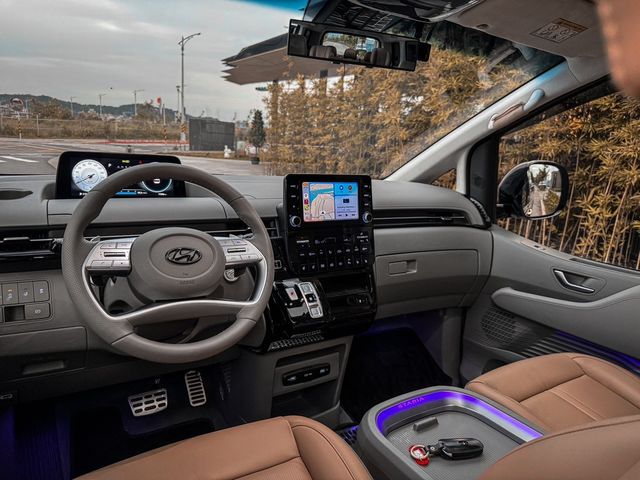 HYUNDAI現代 STARIA  第8張相片