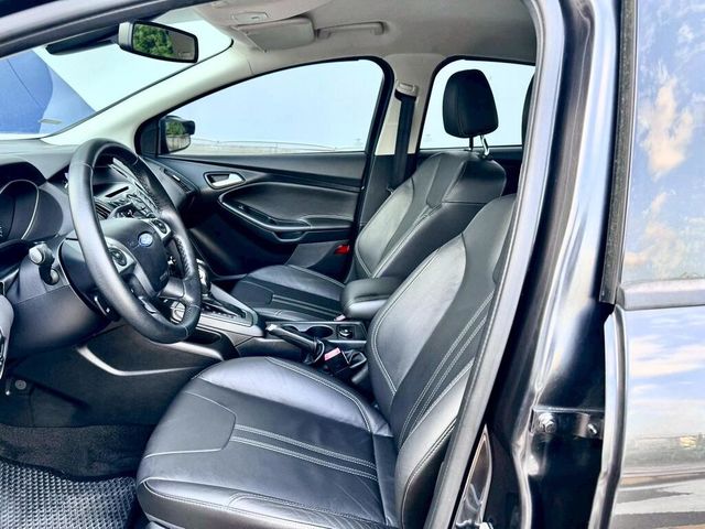 FORD福特 FOCUS  第7張相片