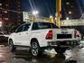 TOYOTA豐田 HILUX  第3張縮圖