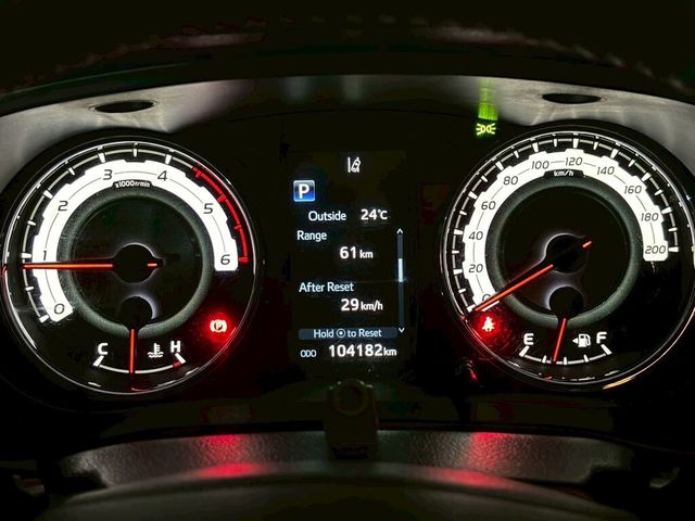 TOYOTA豐田 HILUX  第7張相片