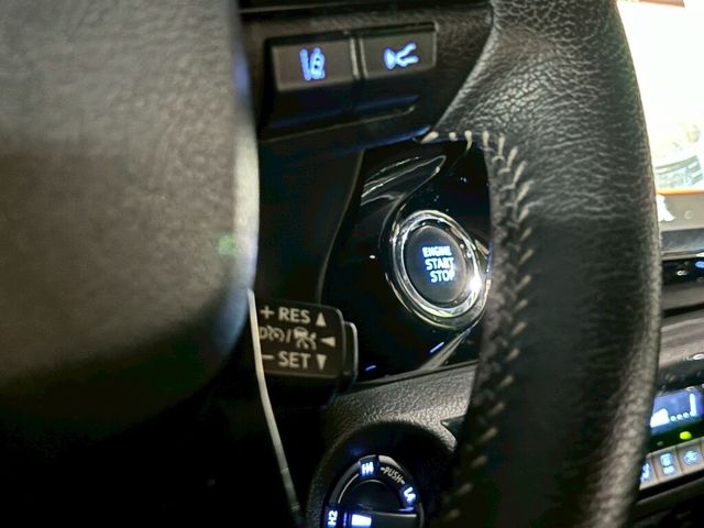 TOYOTA豐田 HILUX  第8張相片